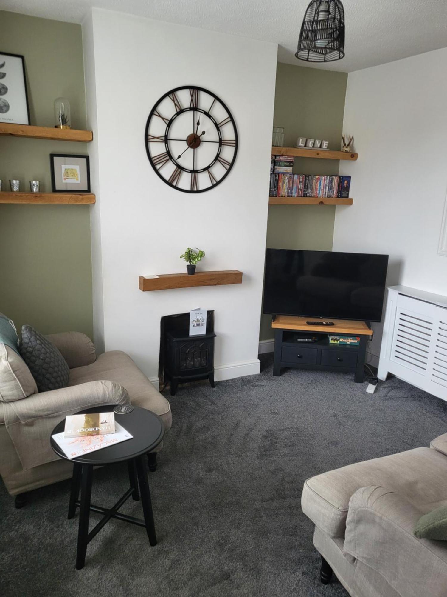 Holiday home Town Centre House Close To Train Station And School
