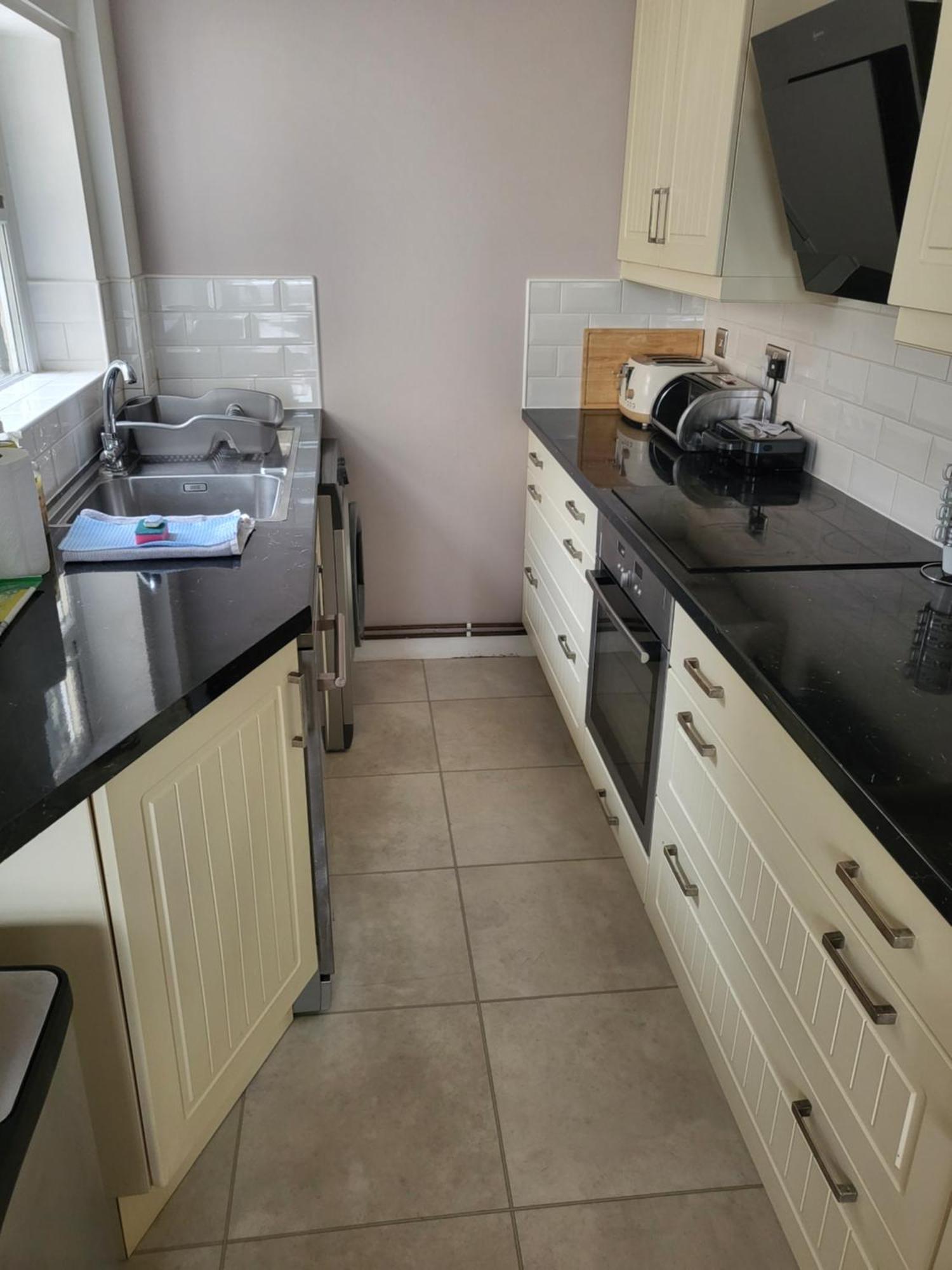 Town Centre House Close To Train Station And School * Rugby
