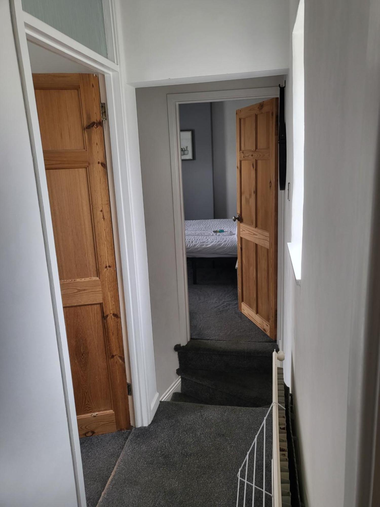 Town Centre House Close To Train Station And School * Rugby
