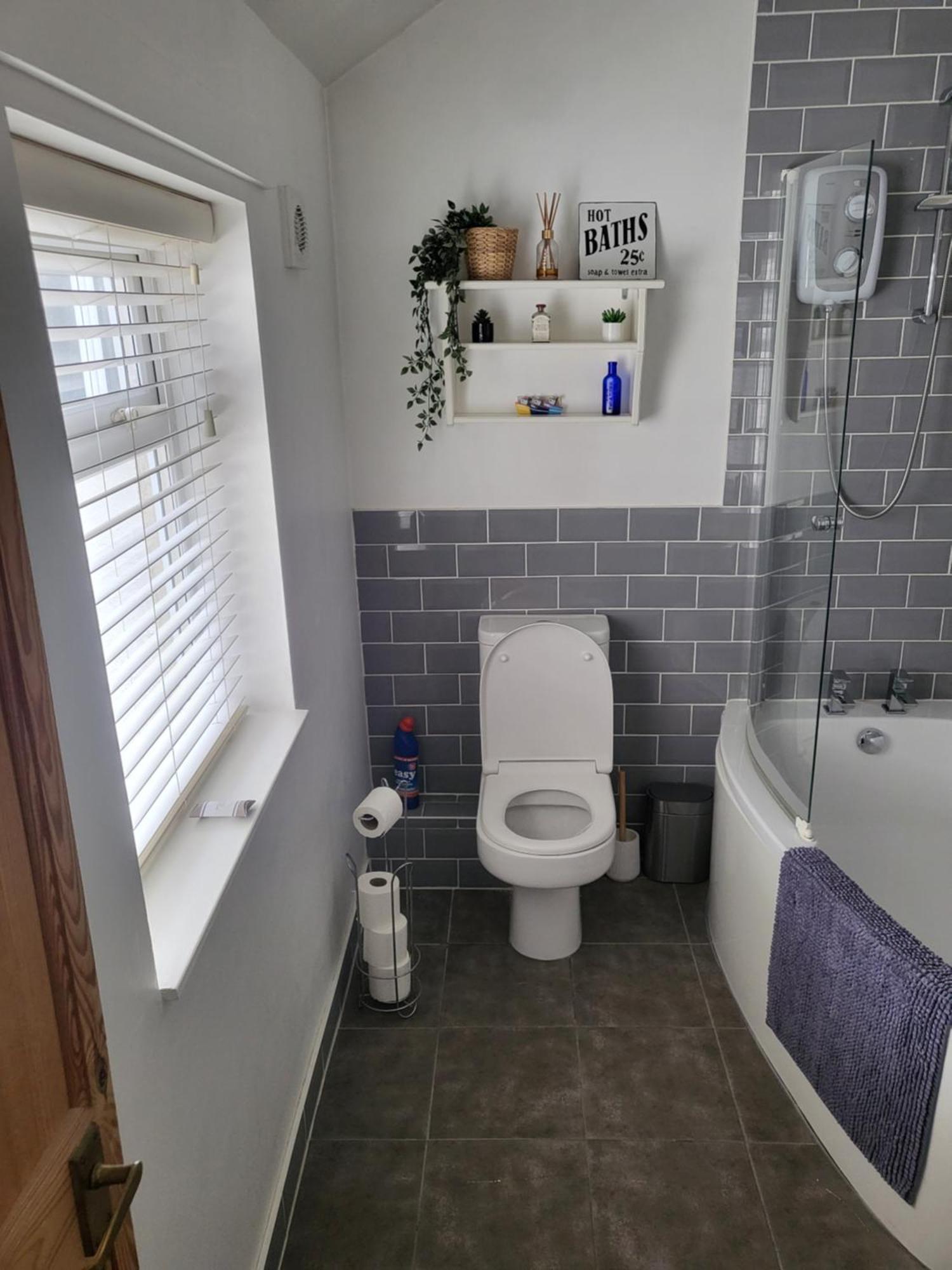 Holiday home Town Centre House Close To Train Station And School *